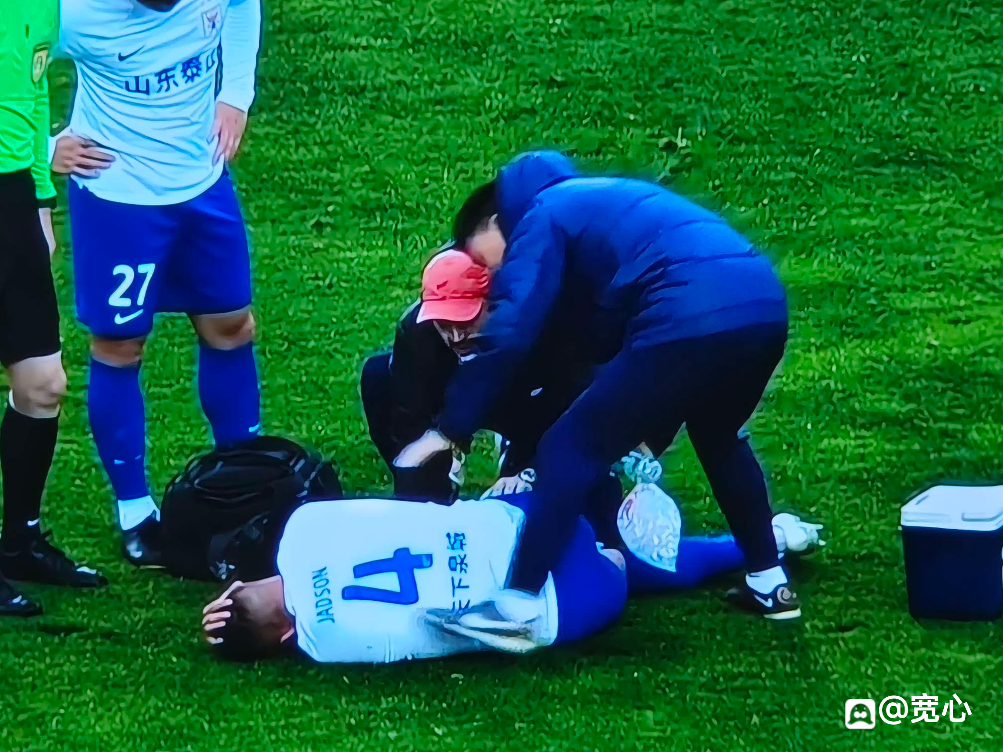 长春亚泰客场失利,遭遇连败窘境,掌声雷动的简单介绍 长春亚泰客场失利,遭遇连败窘境,掌声雷动的简单介绍