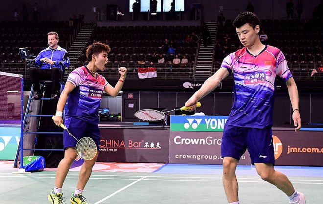 韩国队完胜印尼队,黄鸭组合扛起全队 韩国队完胜印尼队,黄鸭组合扛起全队