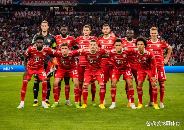 拜仁翻盘那不勒斯，佩德里带队取胜