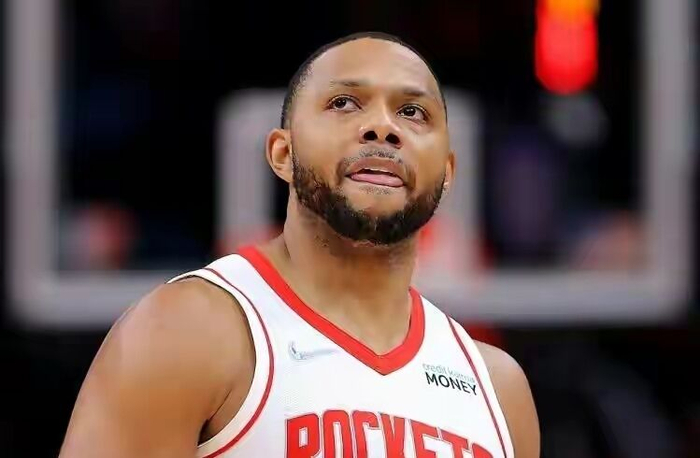 四川队逆转步行者，拉文刷新纪录